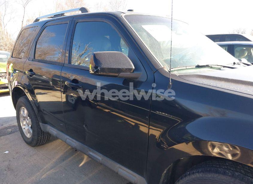 Photo 6 of 2010 Ford Escape LIMITED (VIN 1FMCU9E71AKB56741)