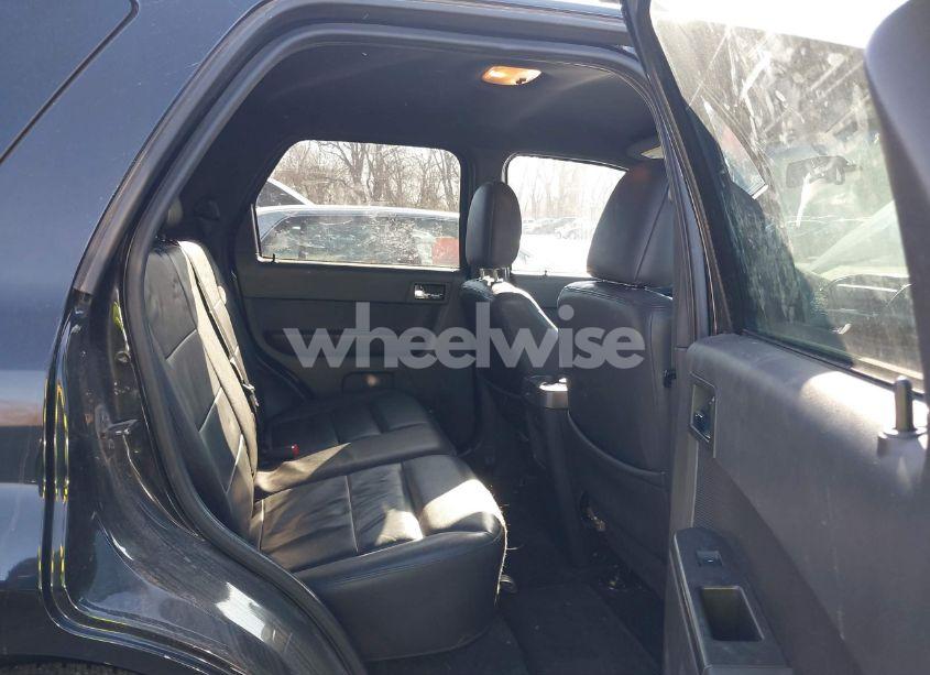 Photo 8 of 2010 Ford Escape LIMITED (VIN 1FMCU9E71AKB56741)