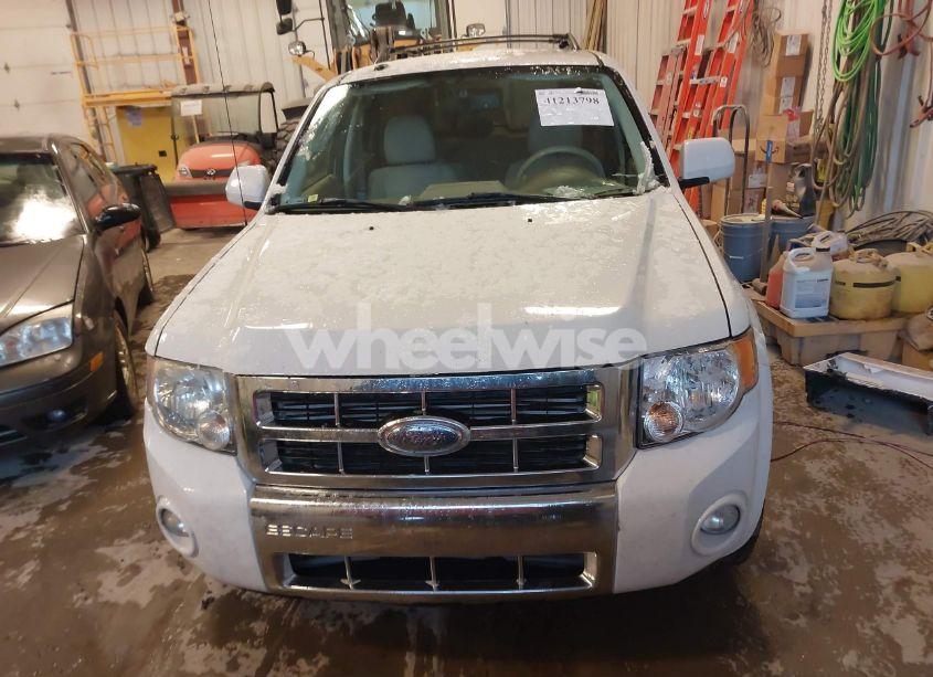 Photo 6 of 2011 Ford Escape LIMITED (VIN 1FMCU9E71BKC22769)