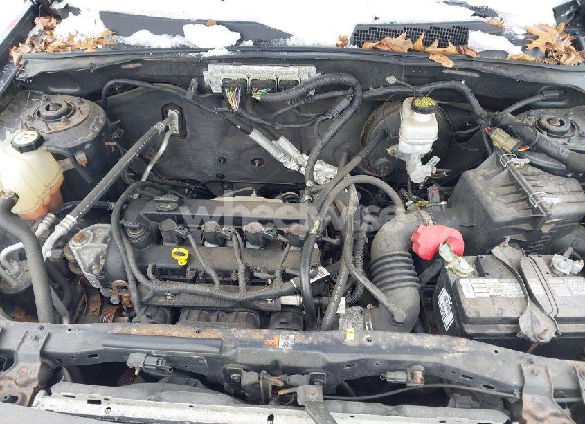 Photo 10 of 2011 Ford Escape LIMITED (VIN 1FMCU9E75BKB43069)