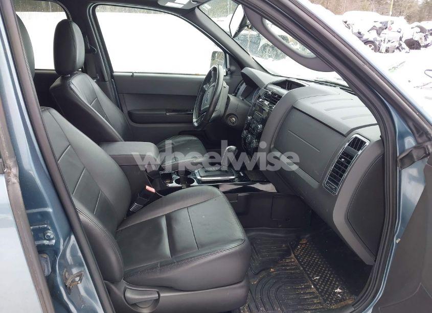 Photo 5 of 2011 Ford Escape LIMITED (VIN 1FMCU9E75BKB43069)