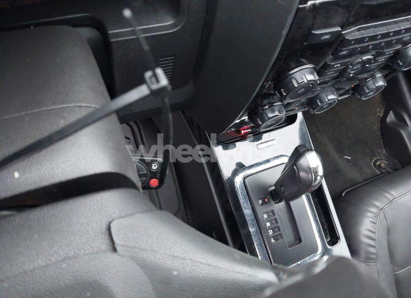 Photo 11 of 2011 Ford Escape LIMITED (VIN 1FMCU9E79BKA90554)