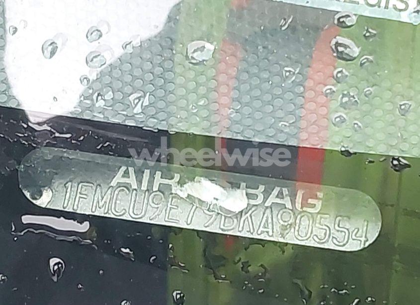 Photo 12 of 2011 Ford Escape LIMITED (VIN 1FMCU9E79BKA90554)