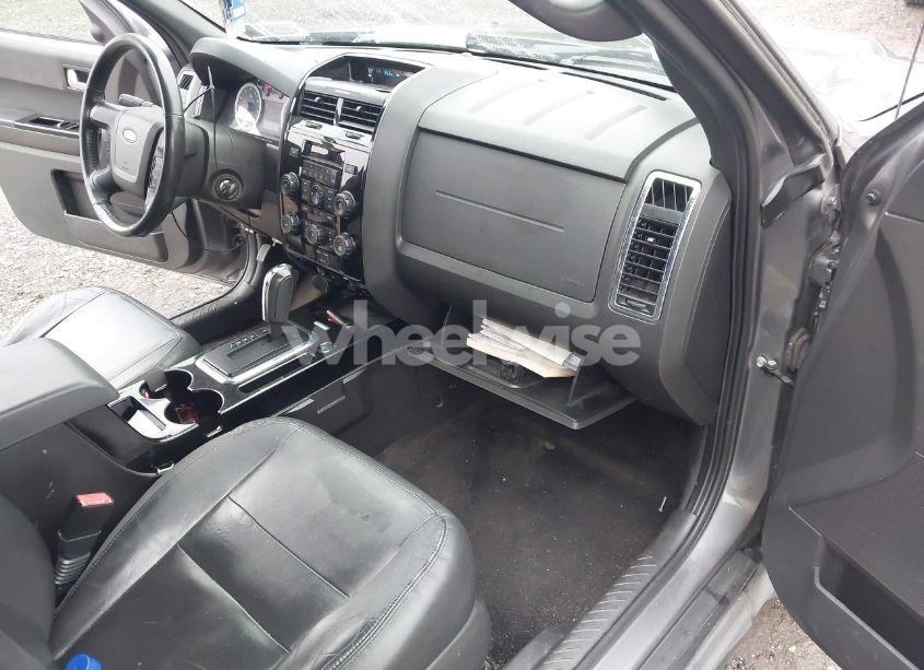 Photo 5 of 2011 Ford Escape LIMITED (VIN 1FMCU9E79BKA90554)