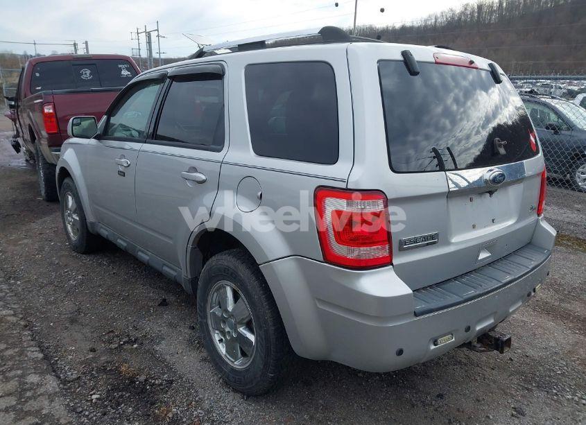 Photo 3 of 2010 Ford Escape LIMITED (VIN 1FMCU9EG0AKA41404)
