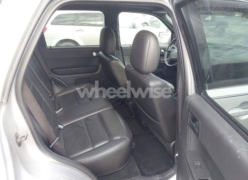 Photo 8 of 2010 Ford Escape LIMITED (VIN 1FMCU9EG0AKA41404)