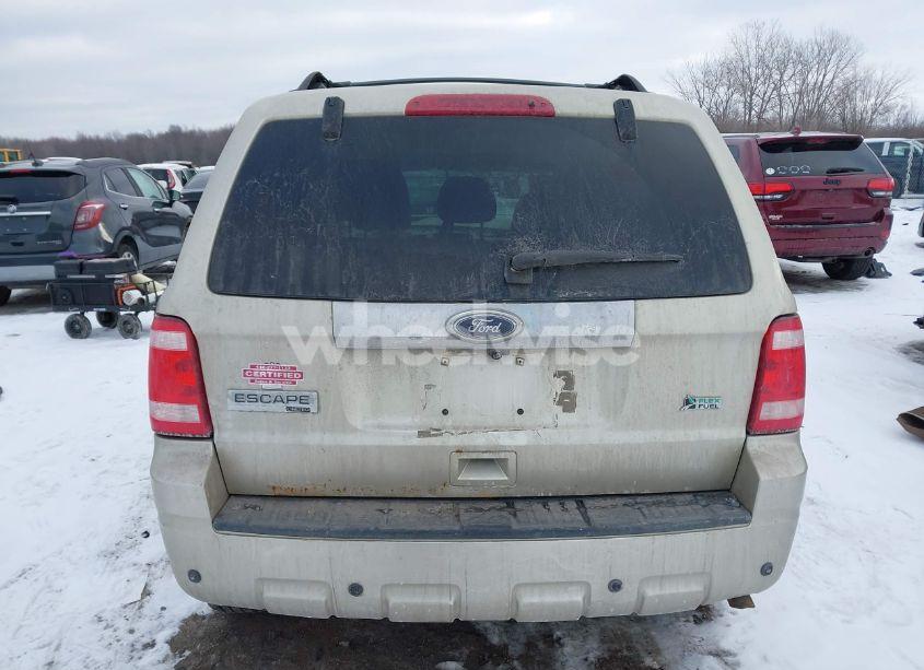 Photo 17 of 2010 Ford Escape (VIN 1FMCU9EG0AKB10303)