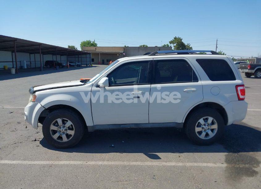 Photo 15 of 2010 Ford Escape LIMITED (VIN 1FMCU9EG0AKB64877)