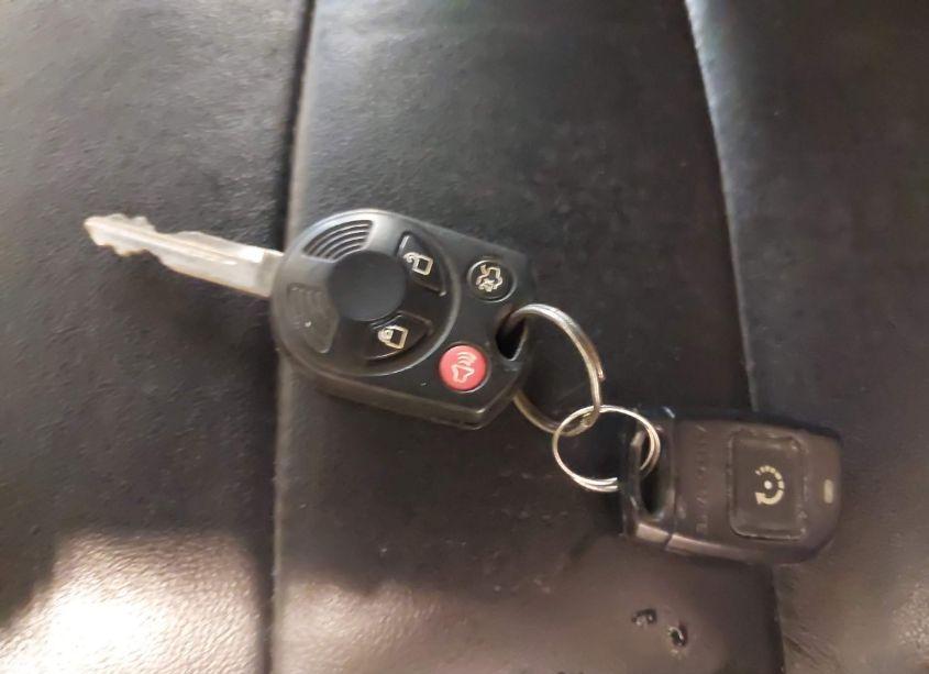 Photo 11 of 2010 Ford Escape LIMITED (VIN 1FMCU9EG0AKB93733)