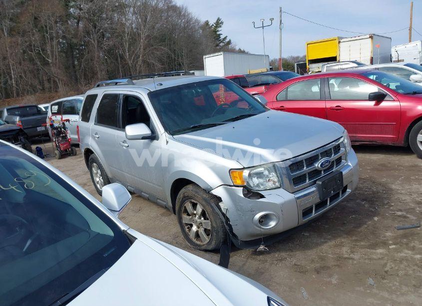 2010 Ford Escape LIMITED (VIN 1FMCU9EG0AKC13222) main photo