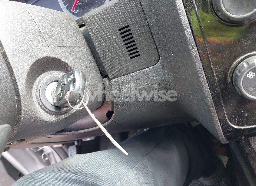 Photo 11 of 2010 Ford Escape LIMITED (VIN 1FMCU9EG0AKC13222)