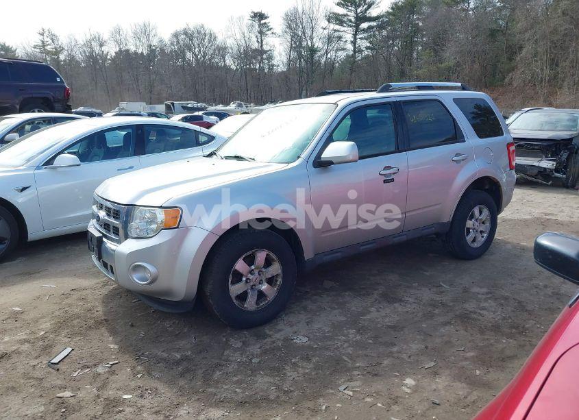 Photo 2 of 2010 Ford Escape LIMITED (VIN 1FMCU9EG0AKC13222)