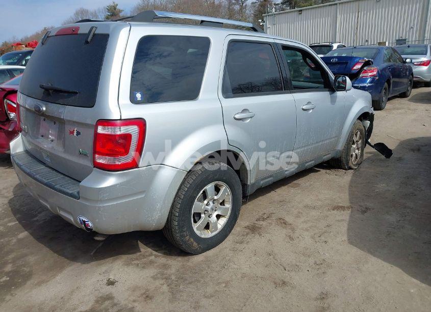 Photo 4 of 2010 Ford Escape LIMITED (VIN 1FMCU9EG0AKC13222)