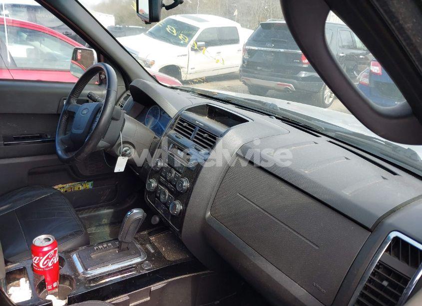 Photo 5 of 2010 Ford Escape LIMITED (VIN 1FMCU9EG0AKC13222)