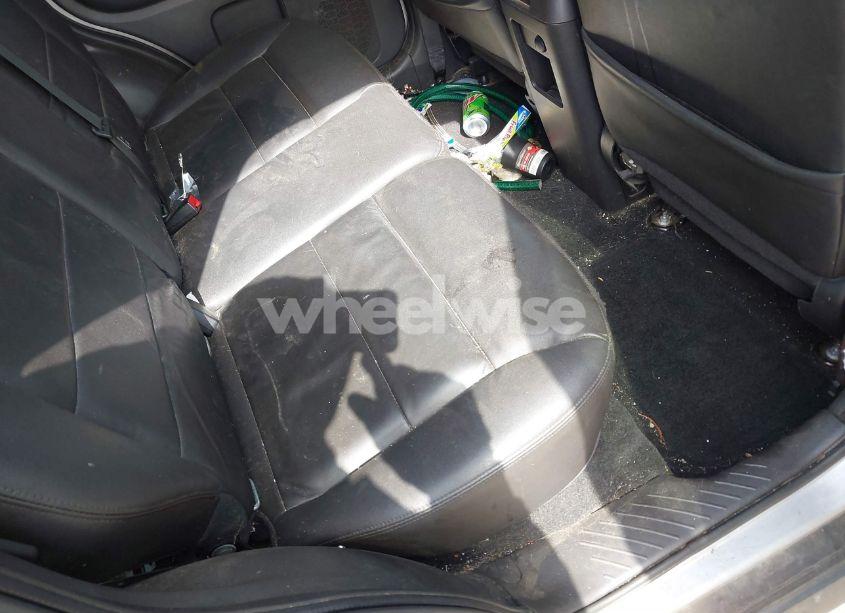 Photo 8 of 2010 Ford Escape LIMITED (VIN 1FMCU9EG0AKC13222)