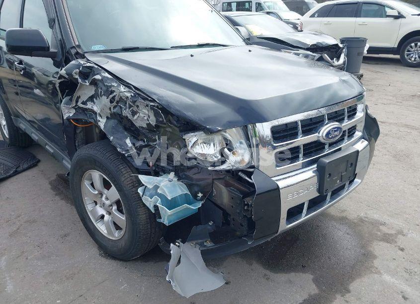 Photo 6 of 2010 Ford Escape LIMITED (VIN 1FMCU9EG0AKC82203)