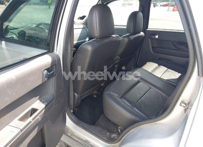 Photo 8 of 2011 Ford Escape LIMITED (VIN 1FMCU9EG0BKA19419)