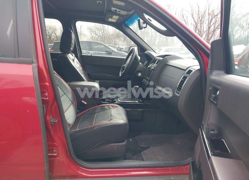 Photo 5 of 2011 Ford Escape LIMITED (VIN 1FMCU9EG0BKB42864)