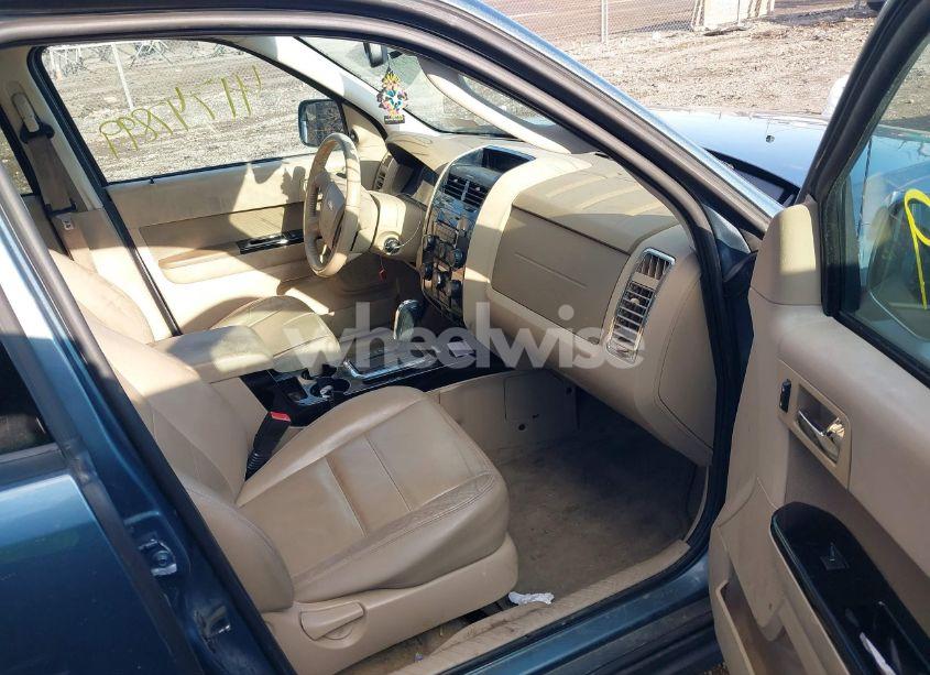 Photo 5 of 2011 Ford Escape LIMITED (VIN 1FMCU9EG0BKB94995)