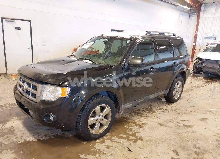 Photo 2 of 2011 Ford Escape LIMITED (VIN 1FMCU9EG0BKC29115)