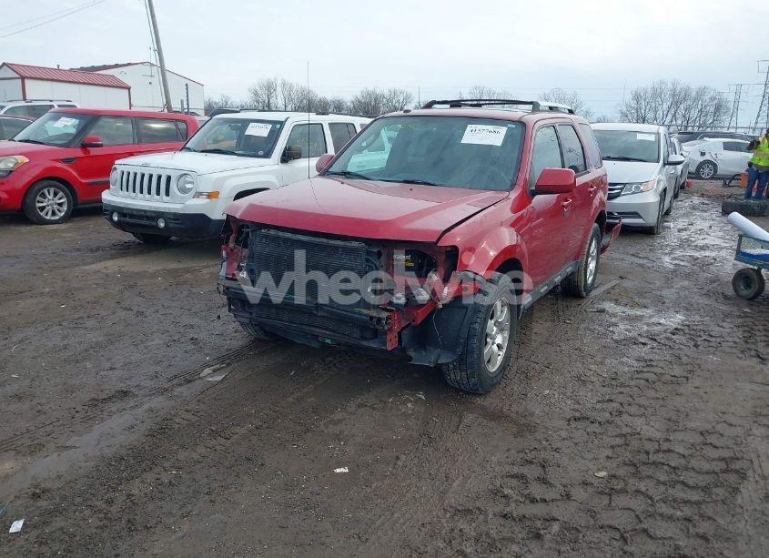 Photo 2 of 2011 Ford Escape LIMITED (VIN 1FMCU9EG0BKC52944)