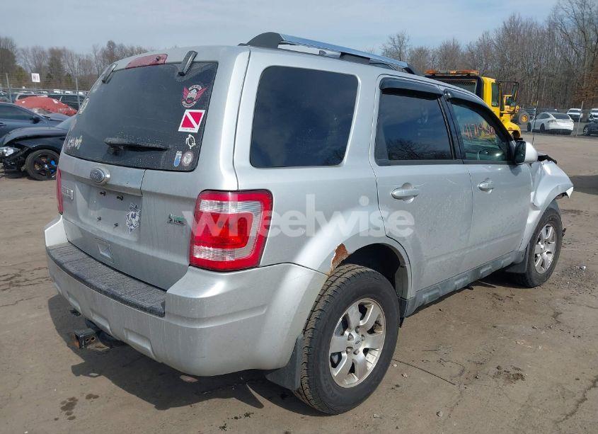 Photo 4 of 2010 Ford Escape LIMITED (VIN 1FMCU9EG1AKA93043)