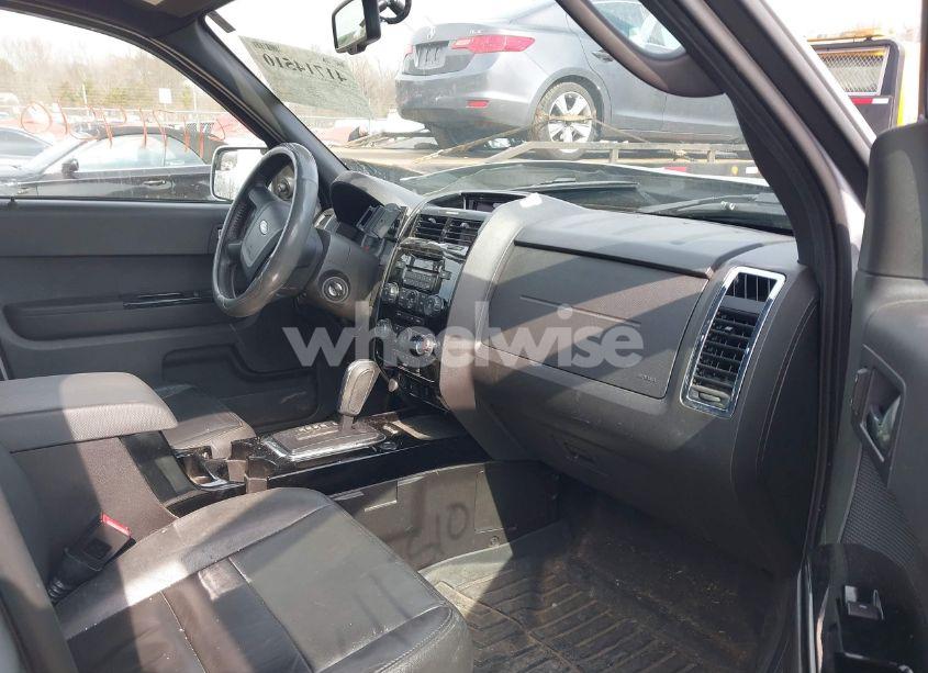 Photo 5 of 2010 Ford Escape LIMITED (VIN 1FMCU9EG1AKA93043)