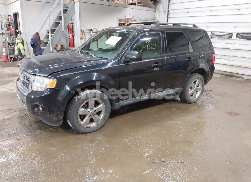 Photo 2 of 2011 Ford Escape LIMITED (VIN 1FMCU9EG1BKA73215)