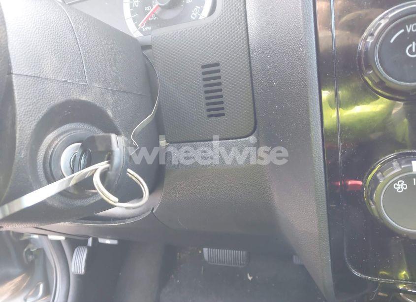 Photo 11 of 2011 Ford Escape LIMITED (VIN 1FMCU9EG1BKB65957)