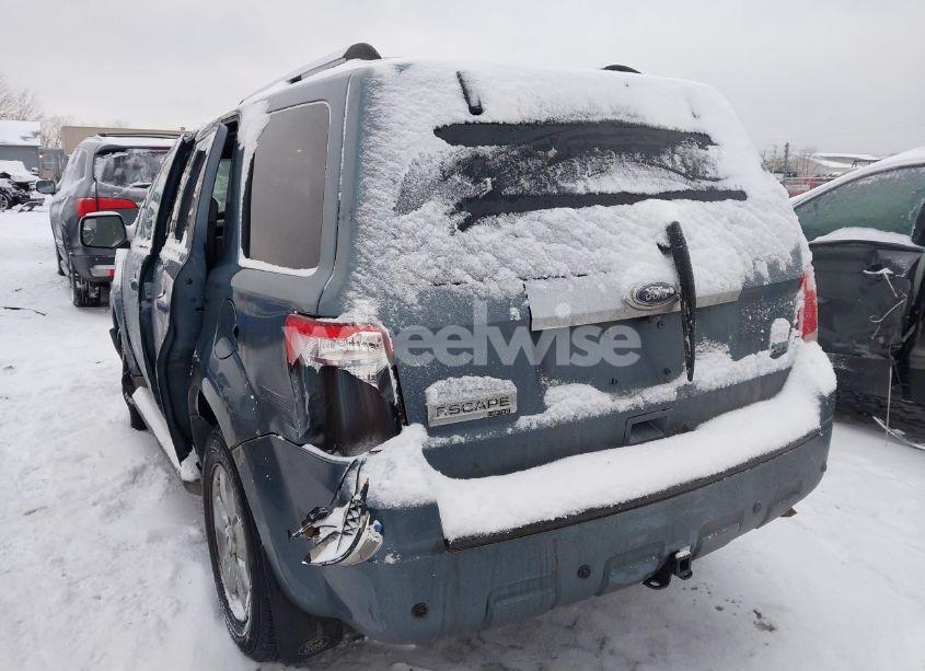 Photo 3 of 2010 Ford Escape LIMITED (VIN 1FMCU9EG2AKB61897)