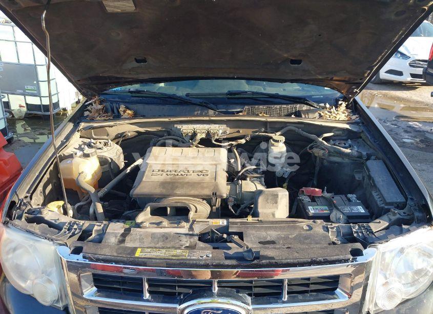 Photo 10 of 2010 Ford Escape LIMITED (VIN 1FMCU9EG2AKC72093)