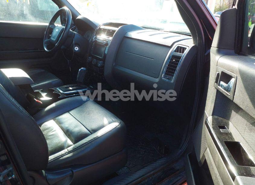 Photo 5 of 2010 Ford Escape LIMITED (VIN 1FMCU9EG2AKC72093)