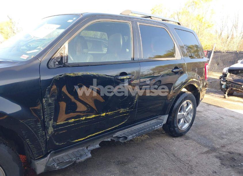 Photo 6 of 2010 Ford Escape LIMITED (VIN 1FMCU9EG2AKC72093)