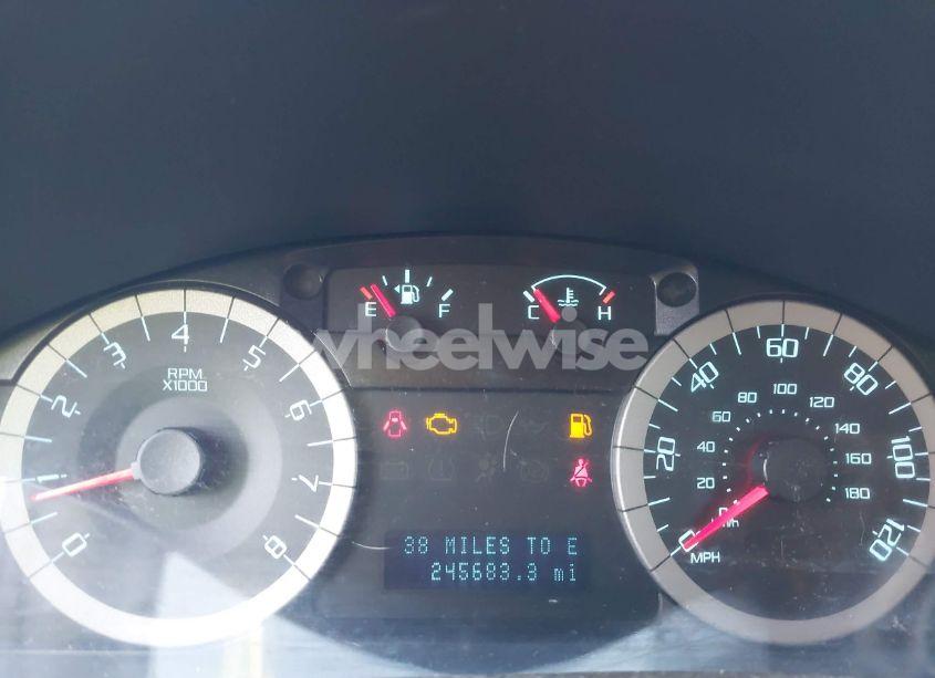 Photo 7 of 2010 Ford Escape LIMITED (VIN 1FMCU9EG2AKC72093)