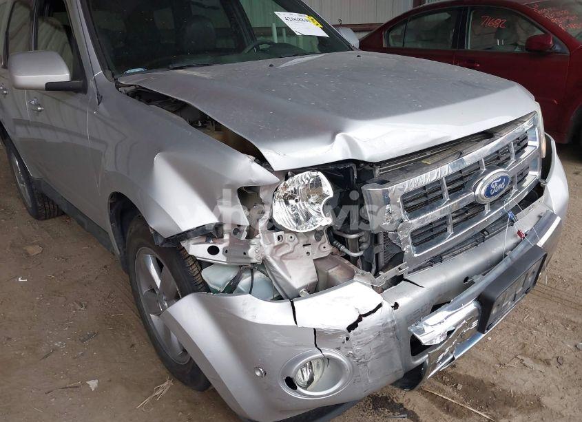 Photo 6 of 2010 Ford Escape LIMITED (VIN 1FMCU9EG2AKD26847)