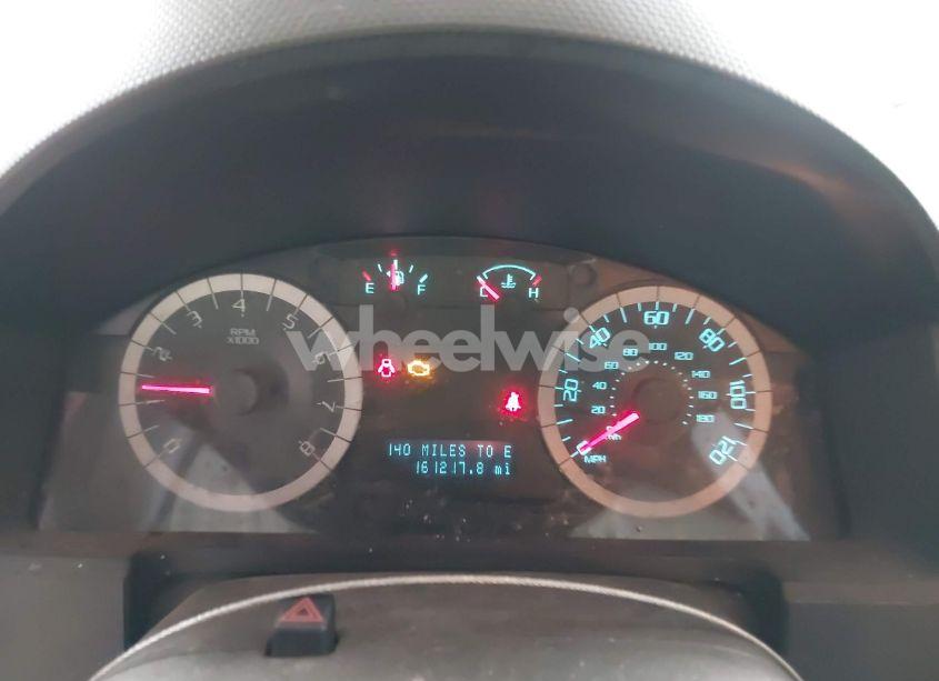 Photo 7 of 2010 Ford Escape LIMITED (VIN 1FMCU9EG2AKD26847)