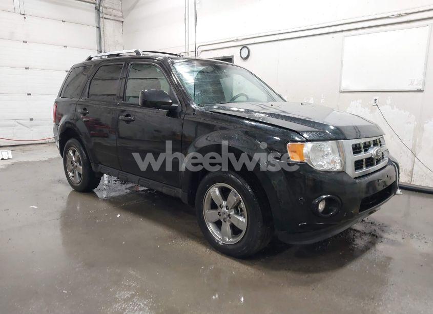 2011 Ford Escape LIMITED (VIN 1FMCU9EG2BKA02783) main photo