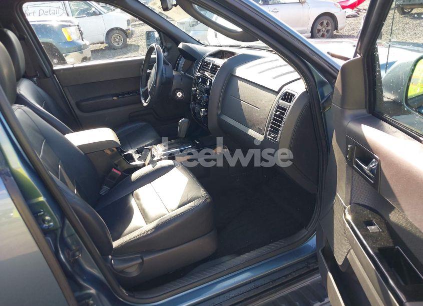 Photo 5 of 2011 Ford Escape LIMITED (VIN 1FMCU9EG2BKB39514)