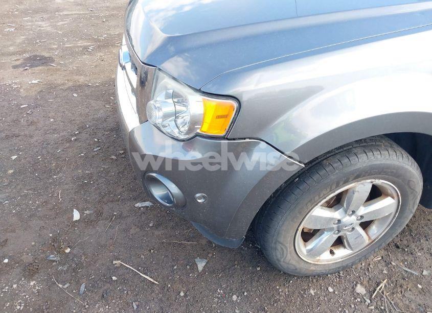 Photo 6 of 2011 Ford Escape LIMITED (VIN 1FMCU9EG2BKC59457)