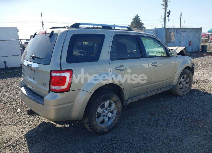 Photo 4 of 2010 Ford Escape LIMITED (VIN 1FMCU9EG3AKB01286)