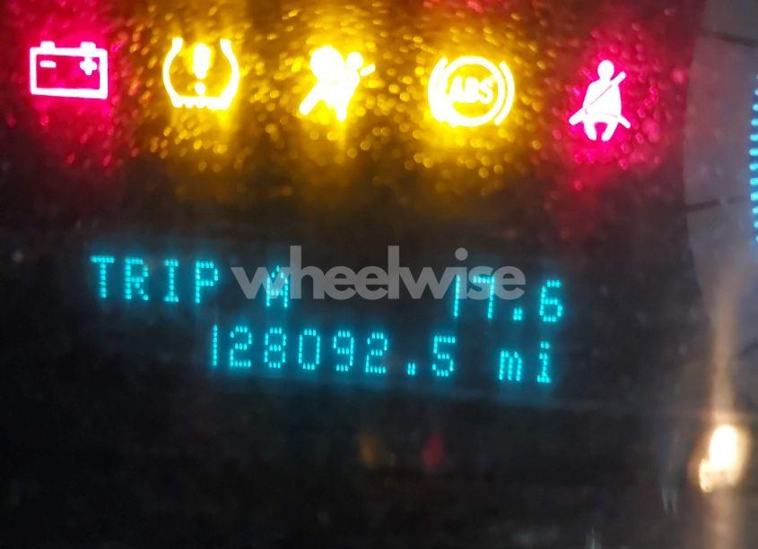 Photo 15 of 2011 Ford Escape LIMITED (VIN 1FMCU9EG3BKA00198)