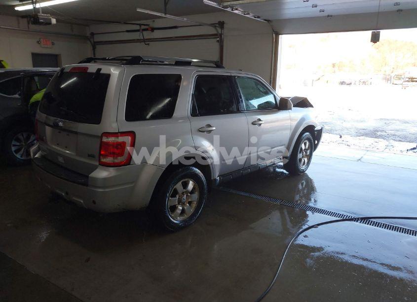 Photo 4 of 2011 Ford Escape LIMITED (VIN 1FMCU9EG3BKA00198)