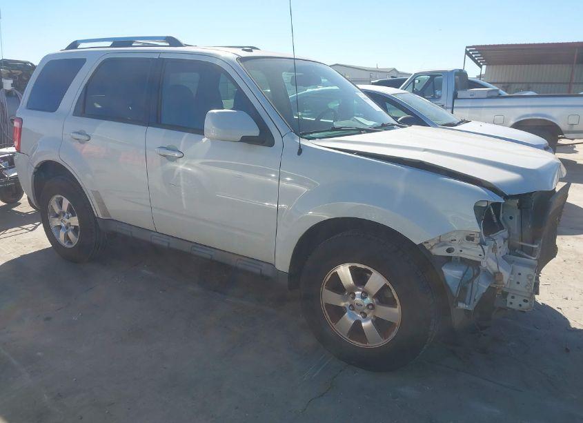 2011 Ford Escape LIMITED (VIN 1FMCU9EG3BKB29588) main photo