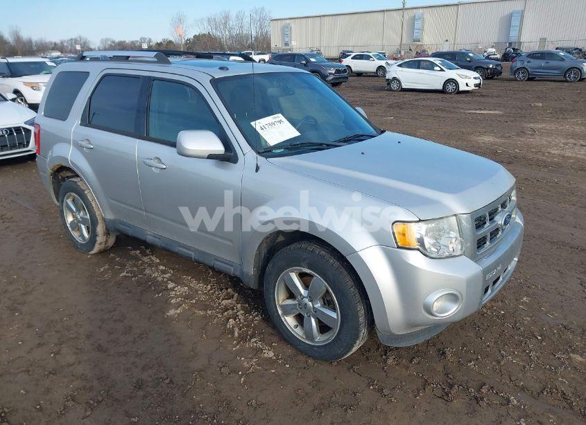 2011 Ford Escape LIMITED (VIN 1FMCU9EG3BKC66420) main photo