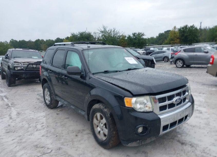 2010 Ford Escape LIMITED (VIN 1FMCU9EG4AKC15779) main photo
