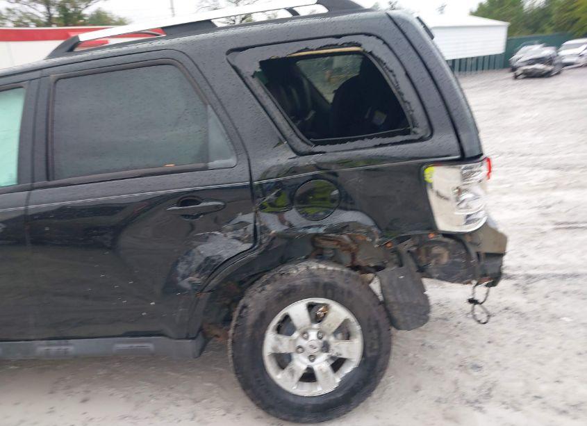 Photo 6 of 2010 Ford Escape LIMITED (VIN 1FMCU9EG4AKC15779)