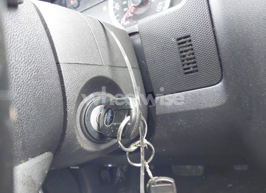 Photo 11 of 2010 Ford Escape LIMITED (VIN 1FMCU9EG4AKD43861)