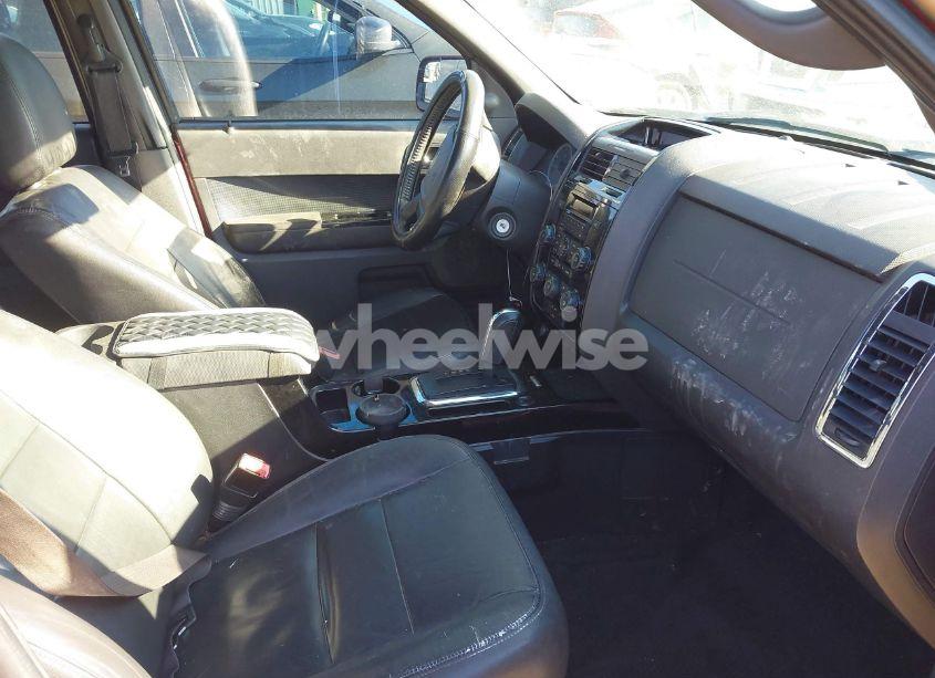 Photo 5 of 2011 Ford Escape LIMITED (VIN 1FMCU9EG4BKA13512)