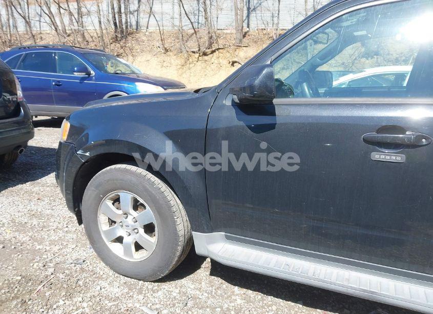 Photo 12 of 2011 Ford Escape LIMITED (VIN 1FMCU9EG4BKA71796)