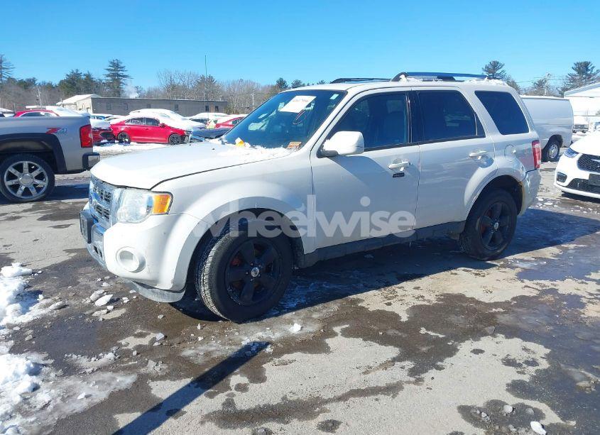 Photo 2 of 2011 Ford Escape LIMITED (VIN 1FMCU9EG4BKB41300)